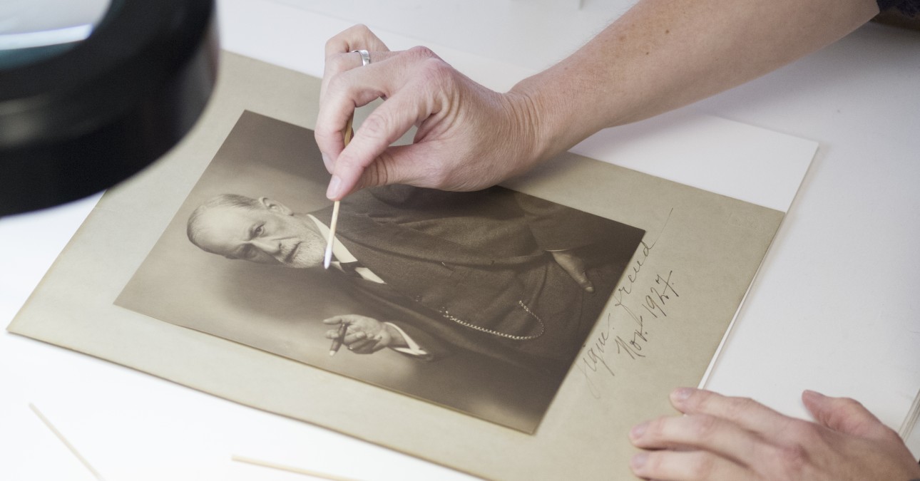 Removing a stain from a photograph of Freud