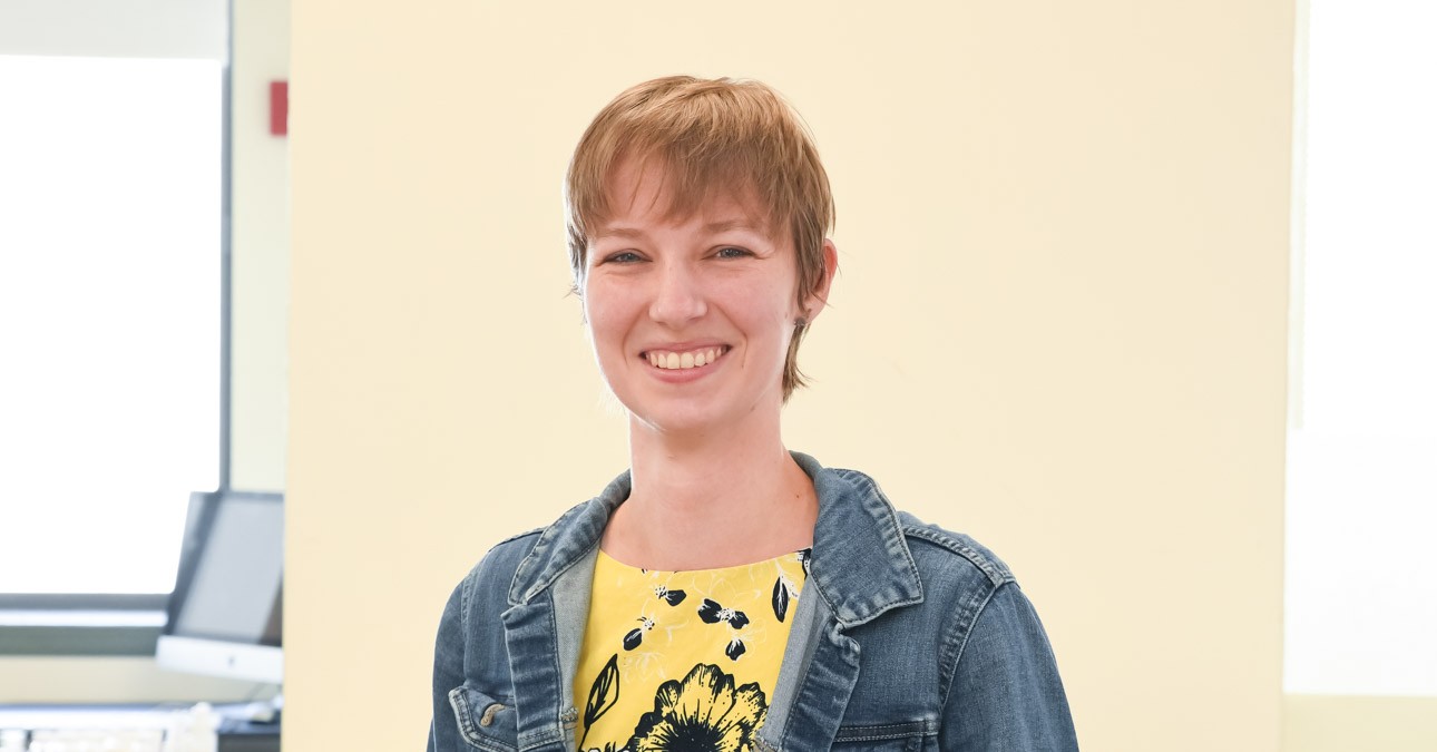 Paper Conservation Fellow Katarina Stiller