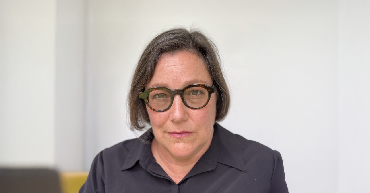Nancy Reinhold headshot