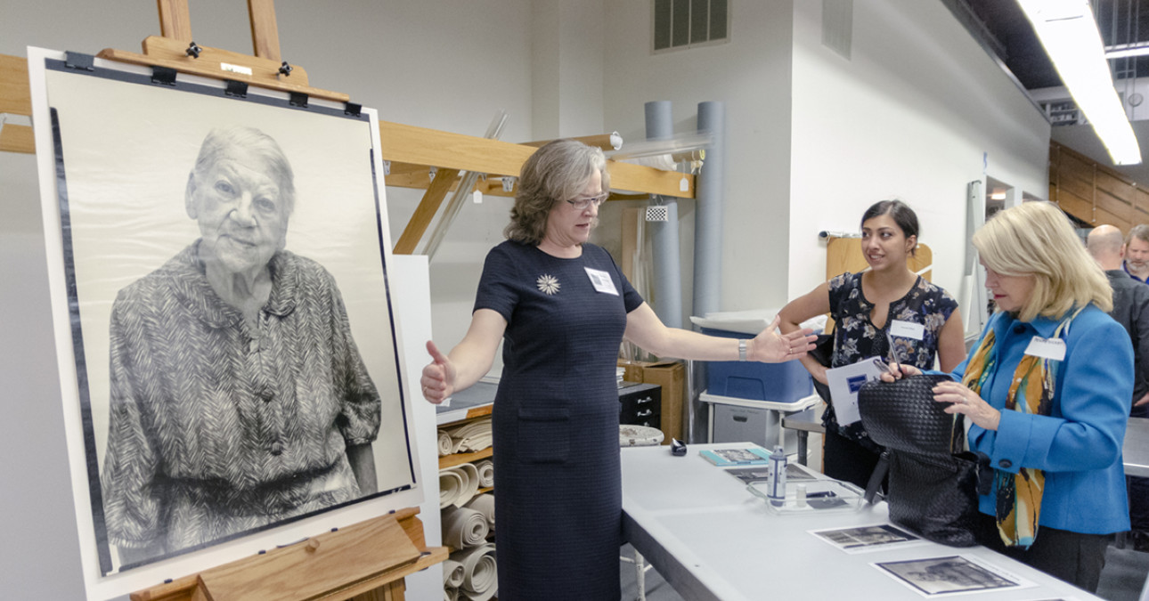 Barbara Lemmen presenting on a photograph at the 2018 CCAHA Open House.